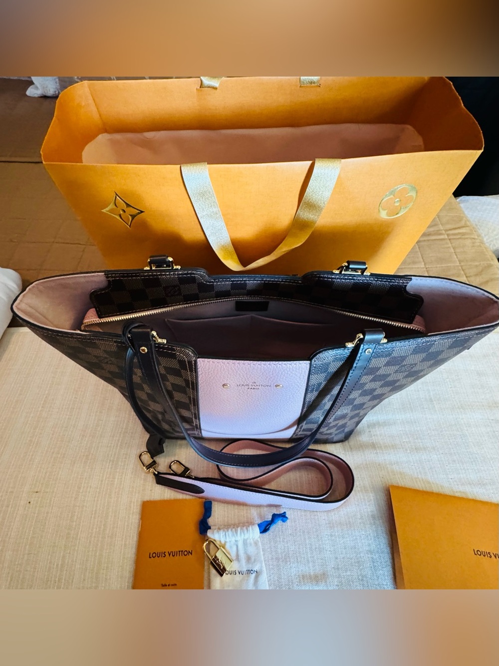 Louis Vuitton Pink and Brown Damier Ebene Tote with Detachable Strap - Picture 4 of 6